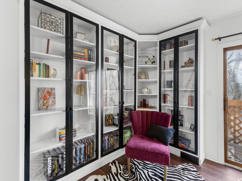 3231 Stonecrest Court, Unit 40, Columbus, OH 43221 Photo 14