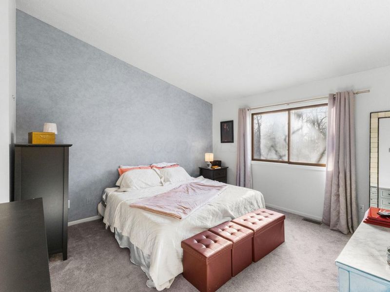 3231 Stonecrest Court, Unit 40, Columbus, OH 43221 Photo 19