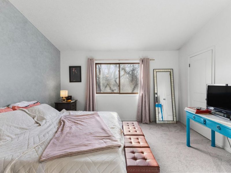 3231 Stonecrest Court, Unit 40, Columbus, OH 43221 Photo 20