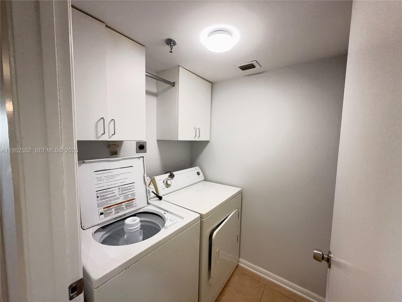 2206 S Cypress Bend Dr , Unit 508, Pompano Beach, FL 33069 Photo