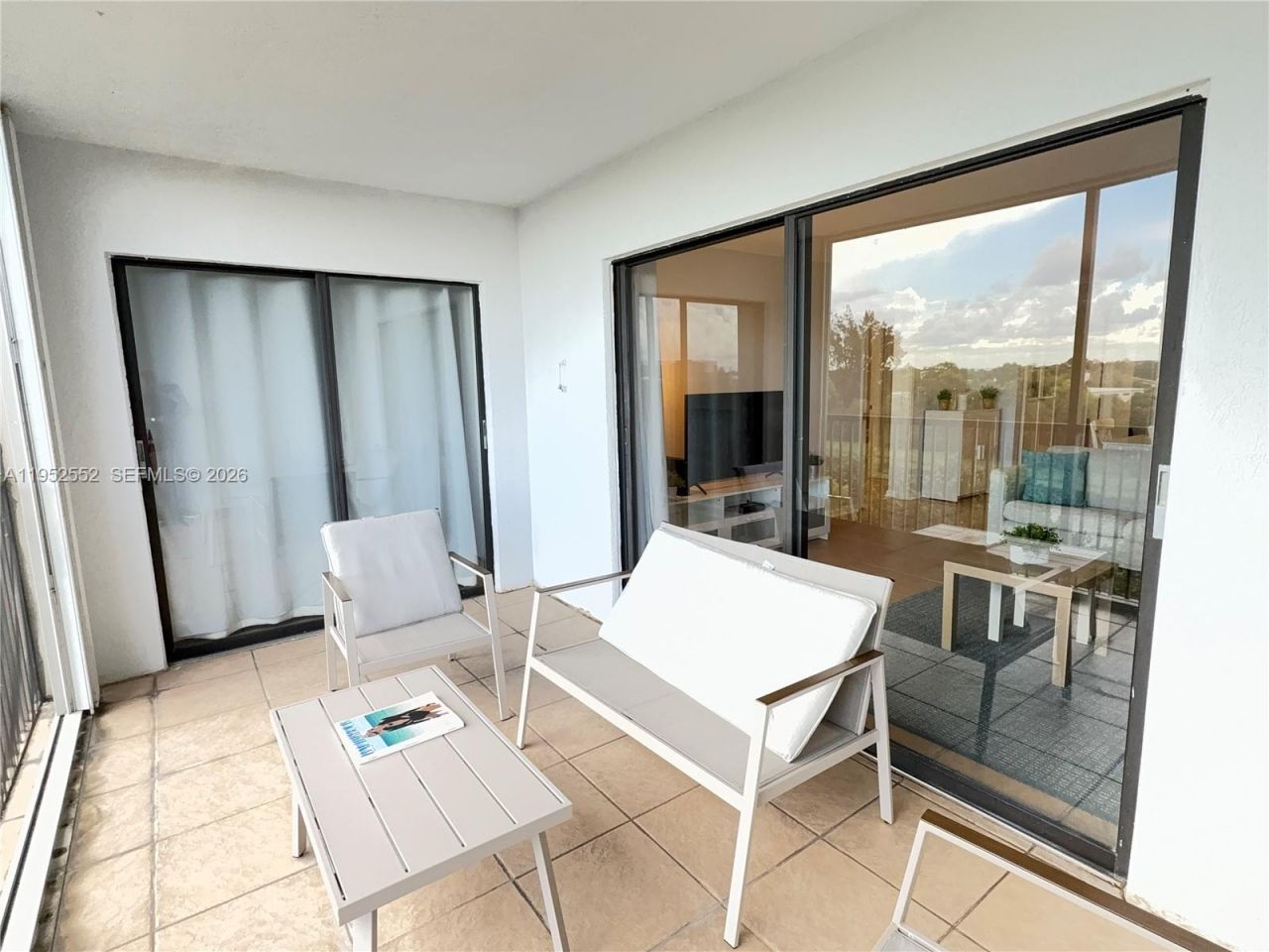 2206 S Cypress Bend Dr , Unit 508, Pompano Beach, FL 33069 Photo