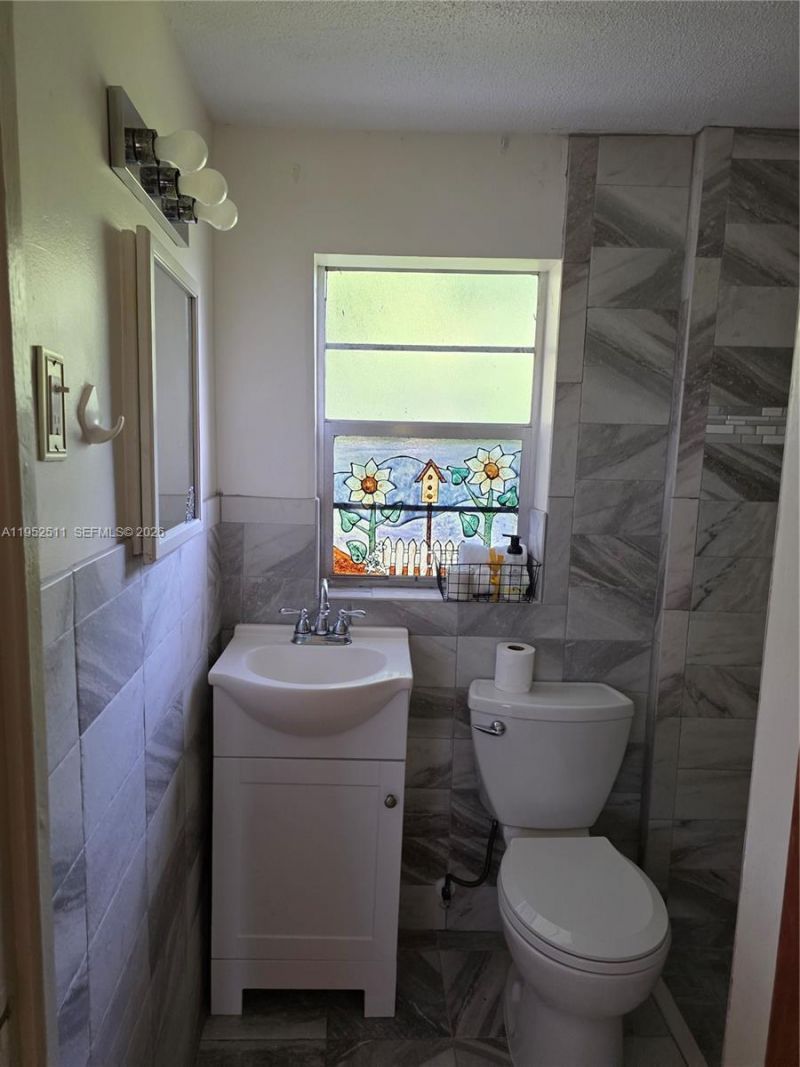 4321 Kirby Loop Rd, Fort Pierce, FL 34981 Photo