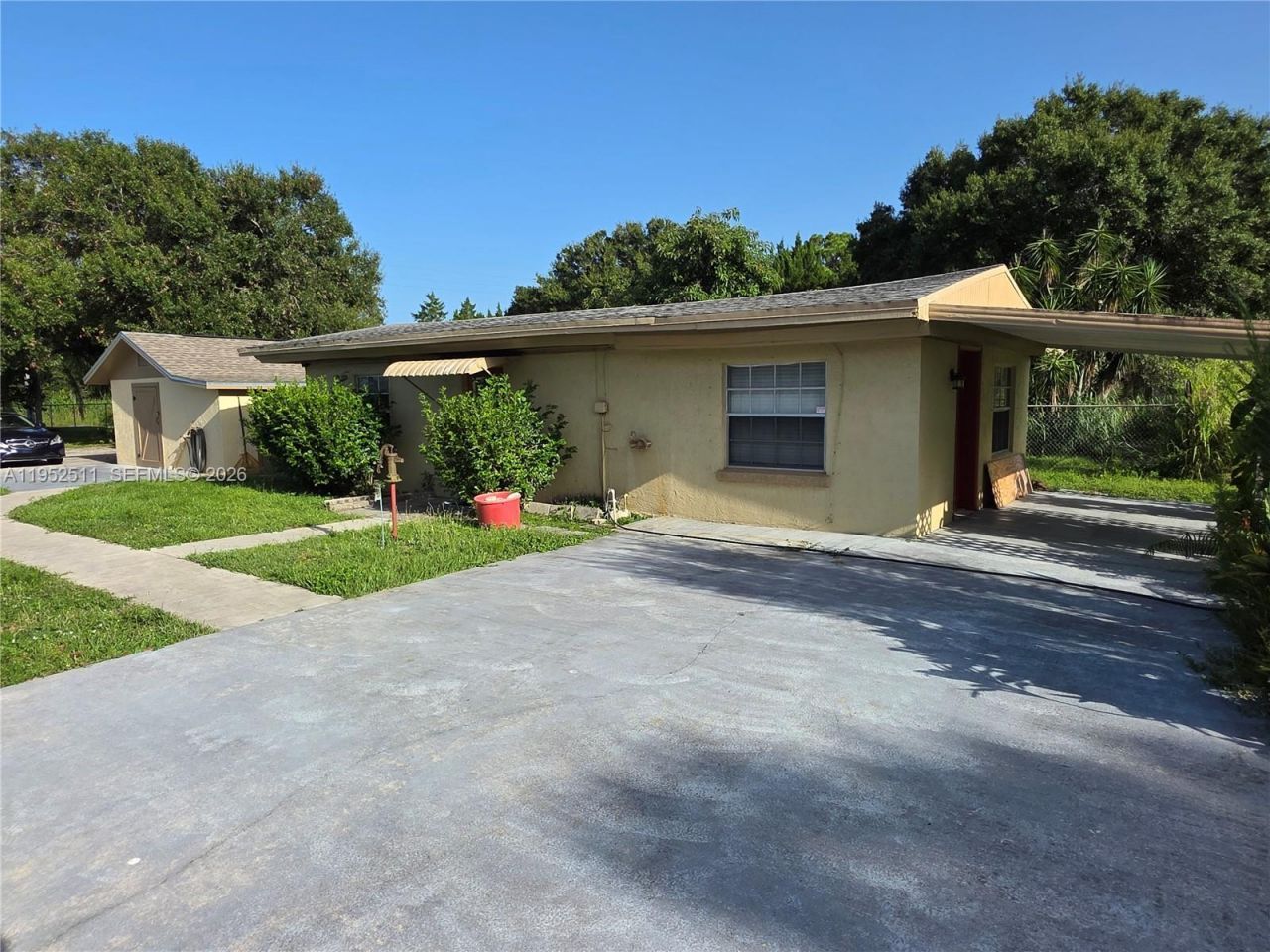 4321 Kirby Loop Rd, Fort Pierce, FL 34981 Photo