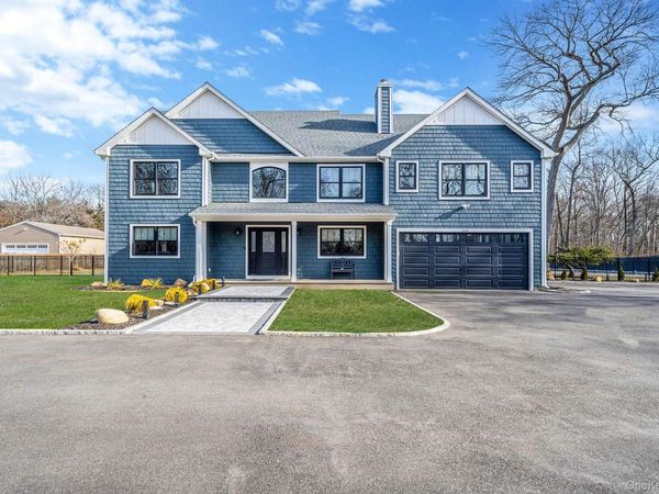 665 Mount Sinai Coram Road, Mount Sinai, NY 11766