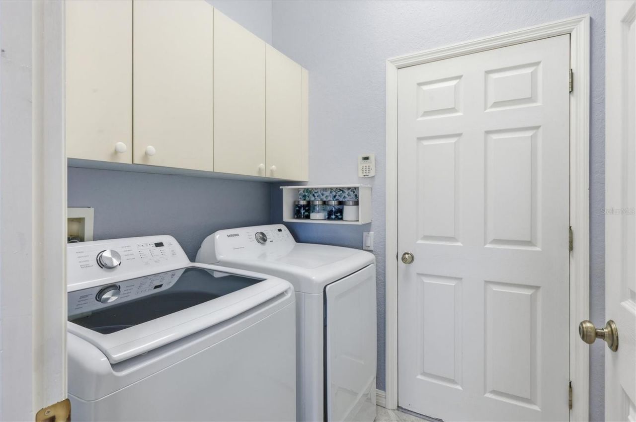 7029 Lennox Place, University Park, FL 34201 Photo