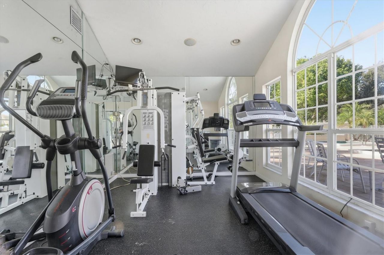 7029 Lennox Place, University Park, FL 34201 Photo