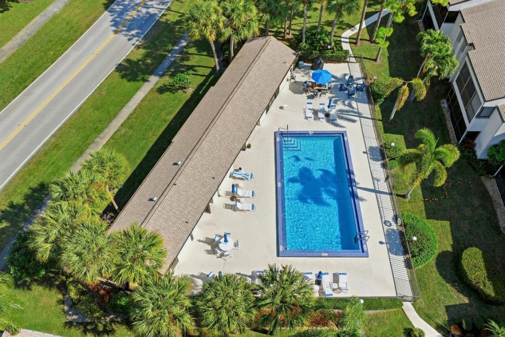 802 Wingfoot Drive, Unit B, Jupiter, FL 33458 Photo