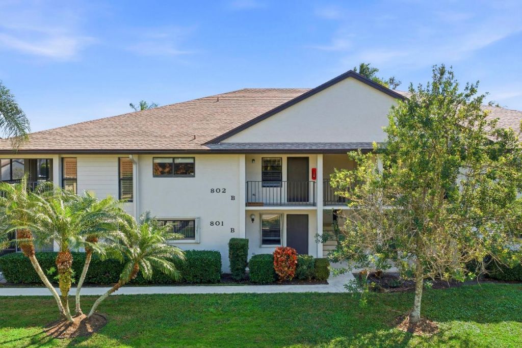 802 Wingfoot Drive, Unit B, Jupiter, FL 33458 Photo