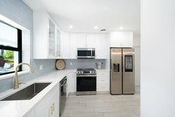 226 Corsair Avenue, Lauderdale by the Sea, FL 33308 Photo