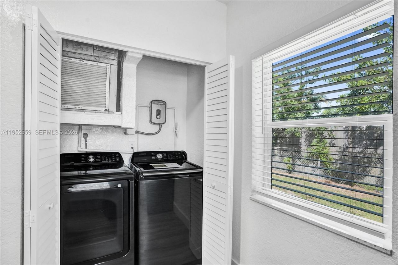 1582 NW 5th Ave, Pompano Beach, FL 33060 Photo