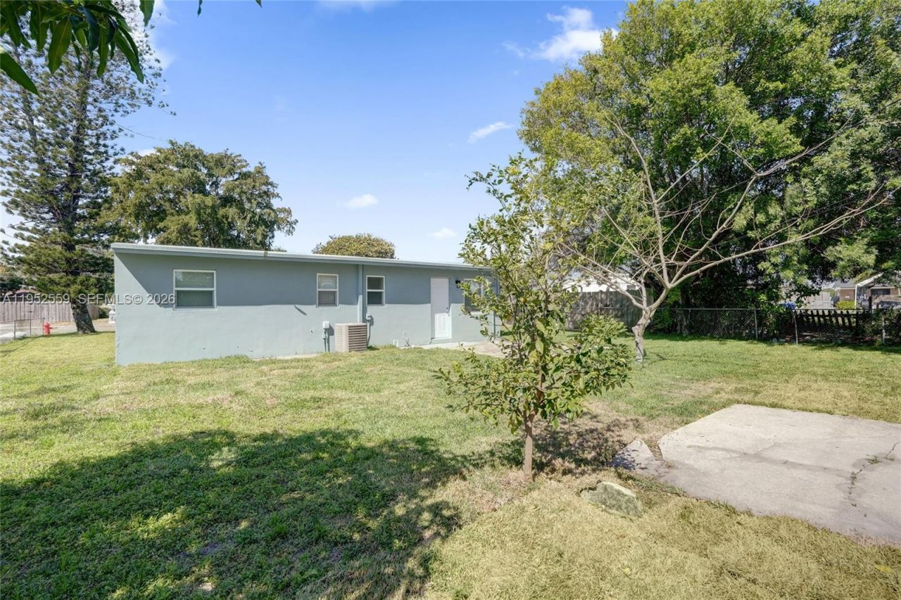 1582 NW 5th Ave, Pompano Beach, FL 33060 Photo