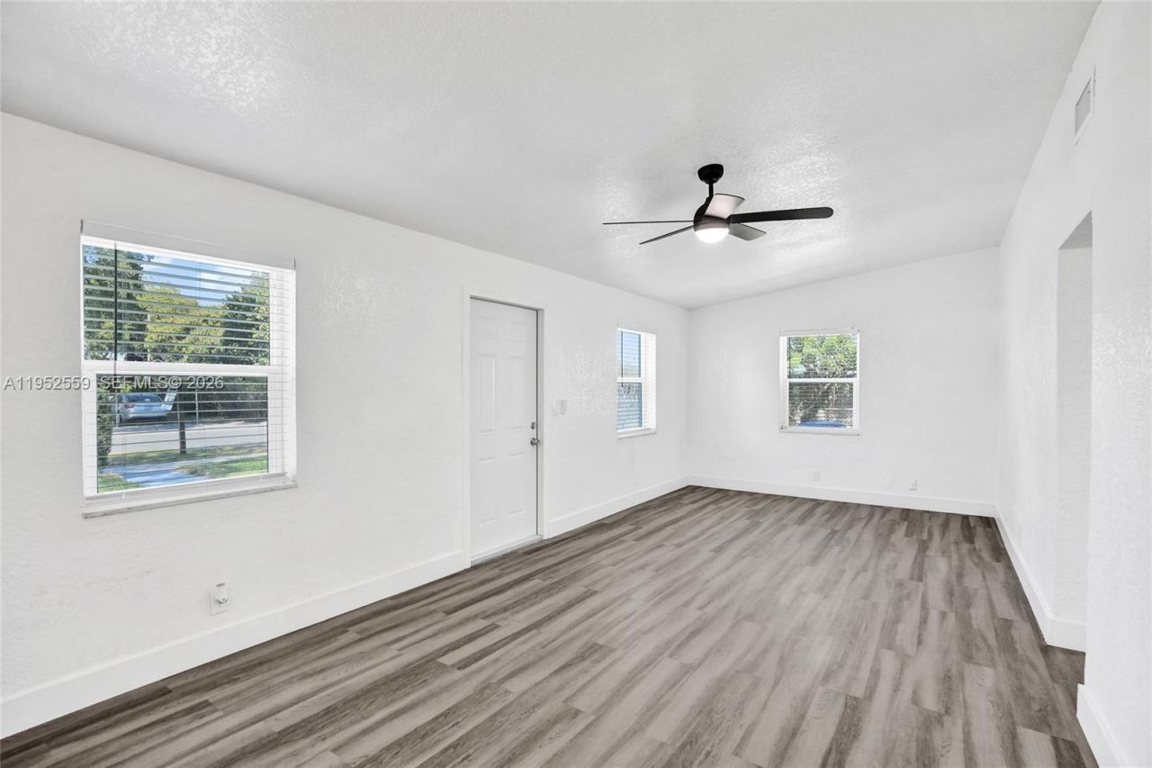 1582 NW 5th Ave, Pompano Beach, FL 33060 Photo