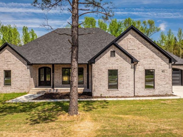 45 Ules Watson Drive, Greenbrier, AR 72058