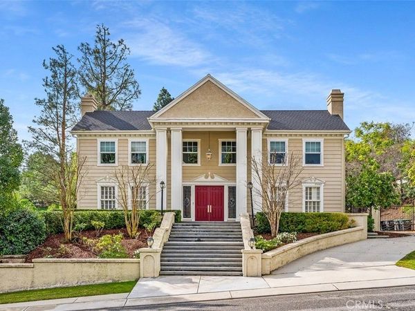 25582 Rapid Falls, Laguna Hills, CA 92653