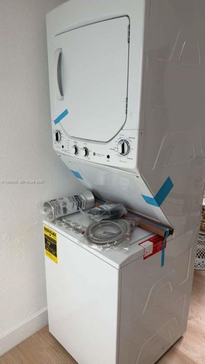 1263 NW 29th St , Miami, FL 33142 Photo