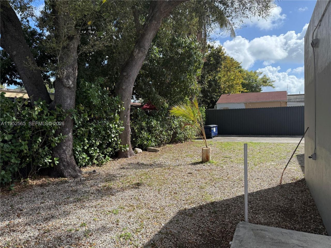 1263 NW 29th St, Miami, FL 33142 Photo