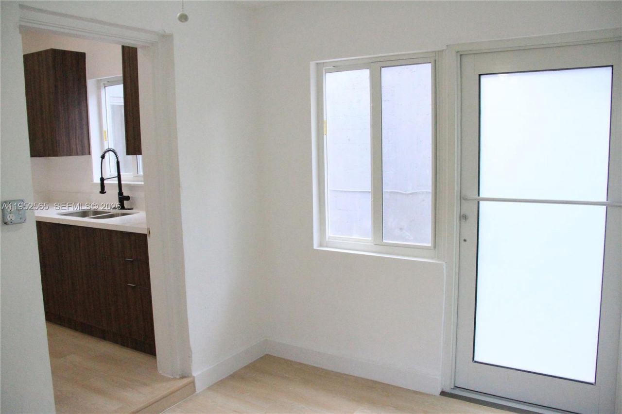 1263 NW 29th St , Miami, FL 33142 Photo