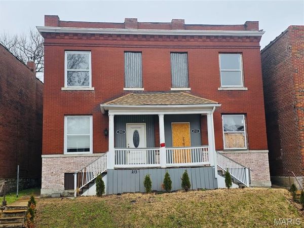 2131 Stansbury Street, St Louis, MO 63118