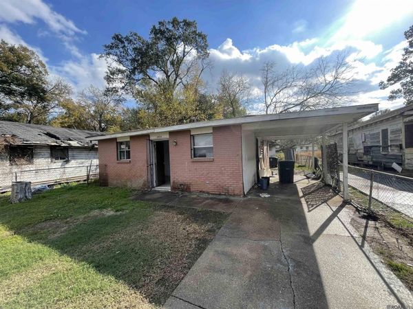 2424 Badley St, Baton Rouge, LA 70807