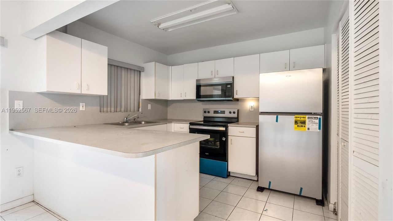 11405 SW 148th Ter, Miami, FL 33176 Photo