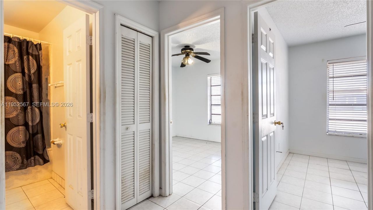 11405 SW 148th Ter, Miami, FL 33176 Photo