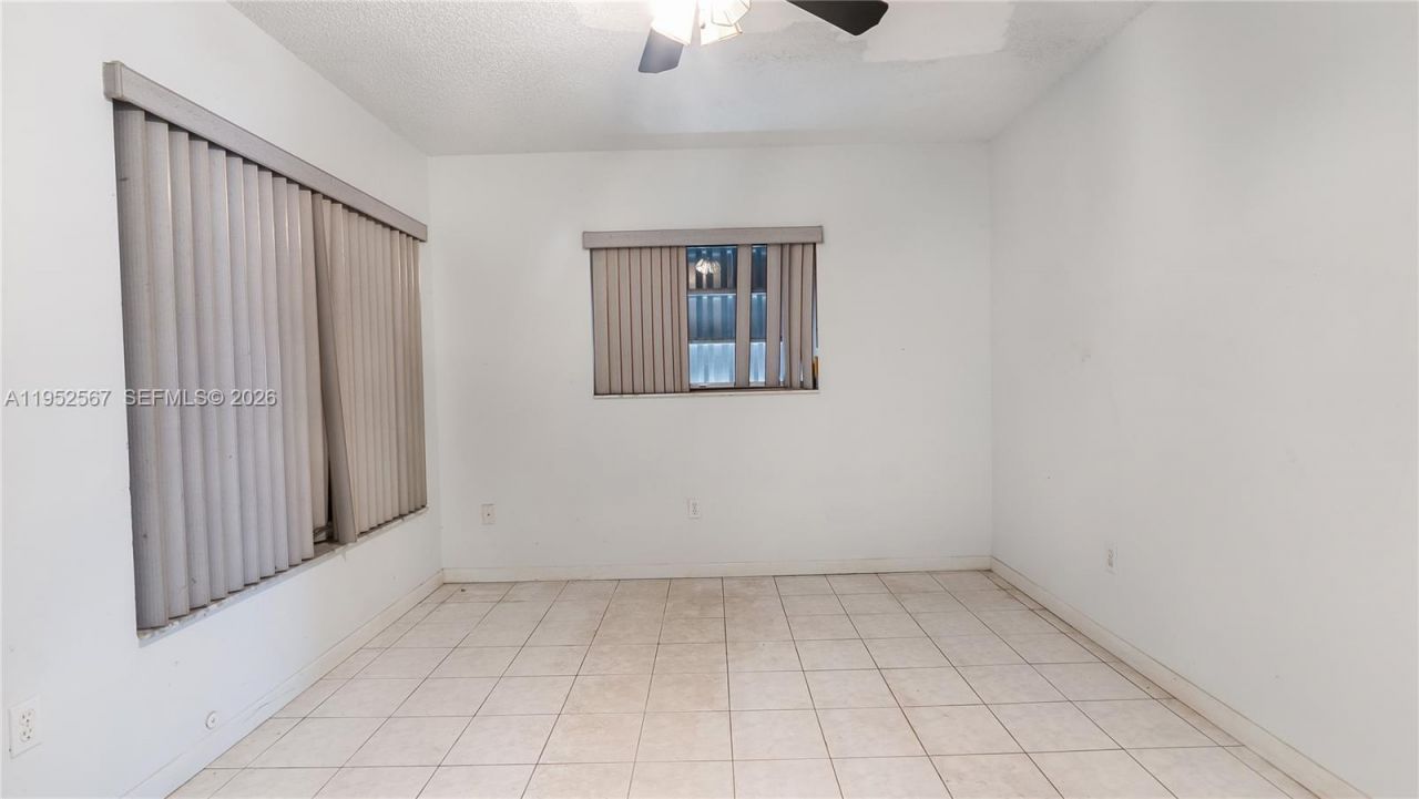 11405 SW 148th Ter, Miami, FL 33176 Photo