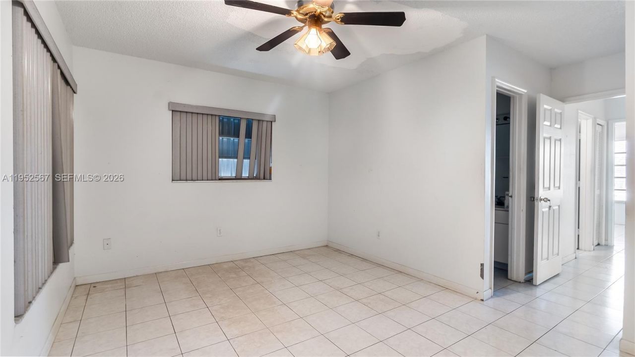 11405 SW 148th Ter, Miami, FL 33176 Photo