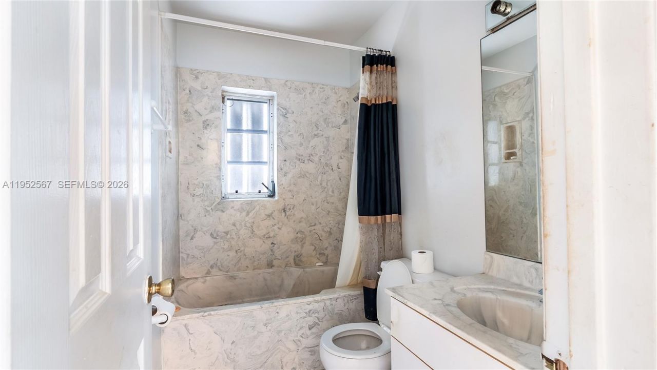 11405 SW 148th Ter, Miami, FL 33176 Photo