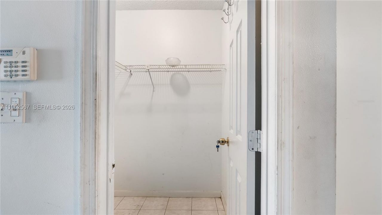 11405 SW 148th Ter, Miami, FL 33176 Photo