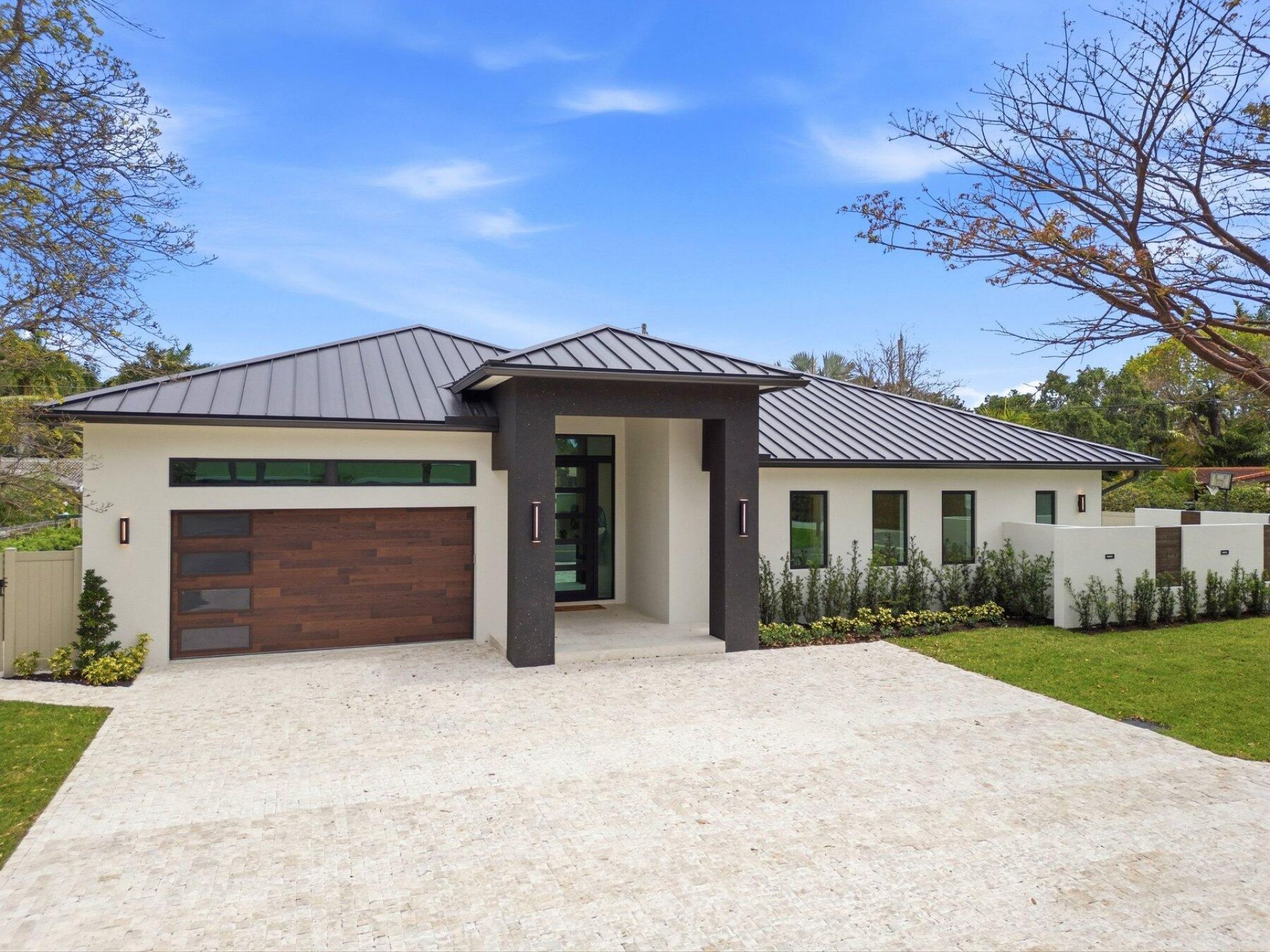 2400 NE 26th Avenue, Fort Lauderdale, FL 33305 Photo