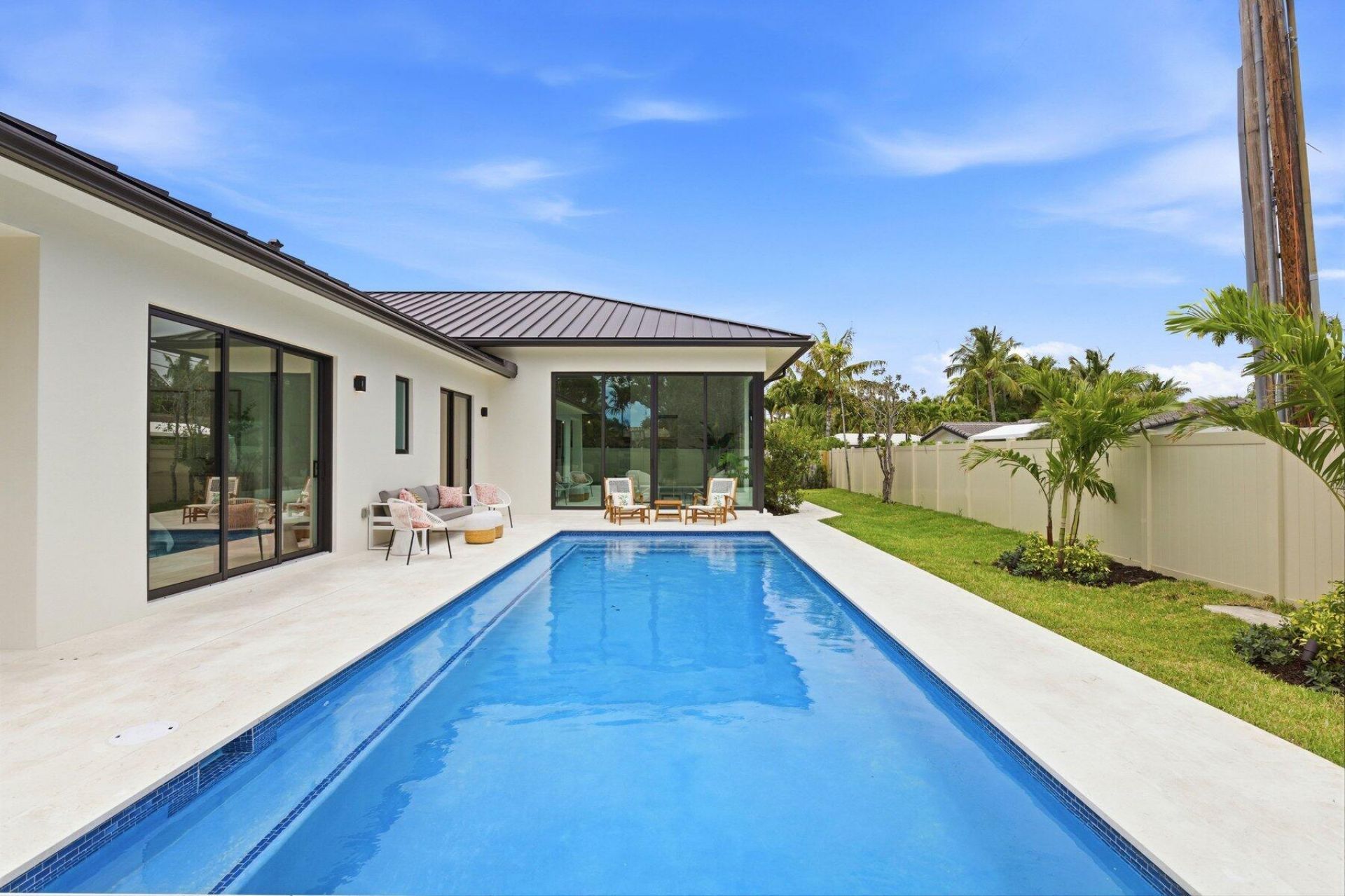 2400 NE 26th Avenue, Fort Lauderdale, FL 33305 Photo
