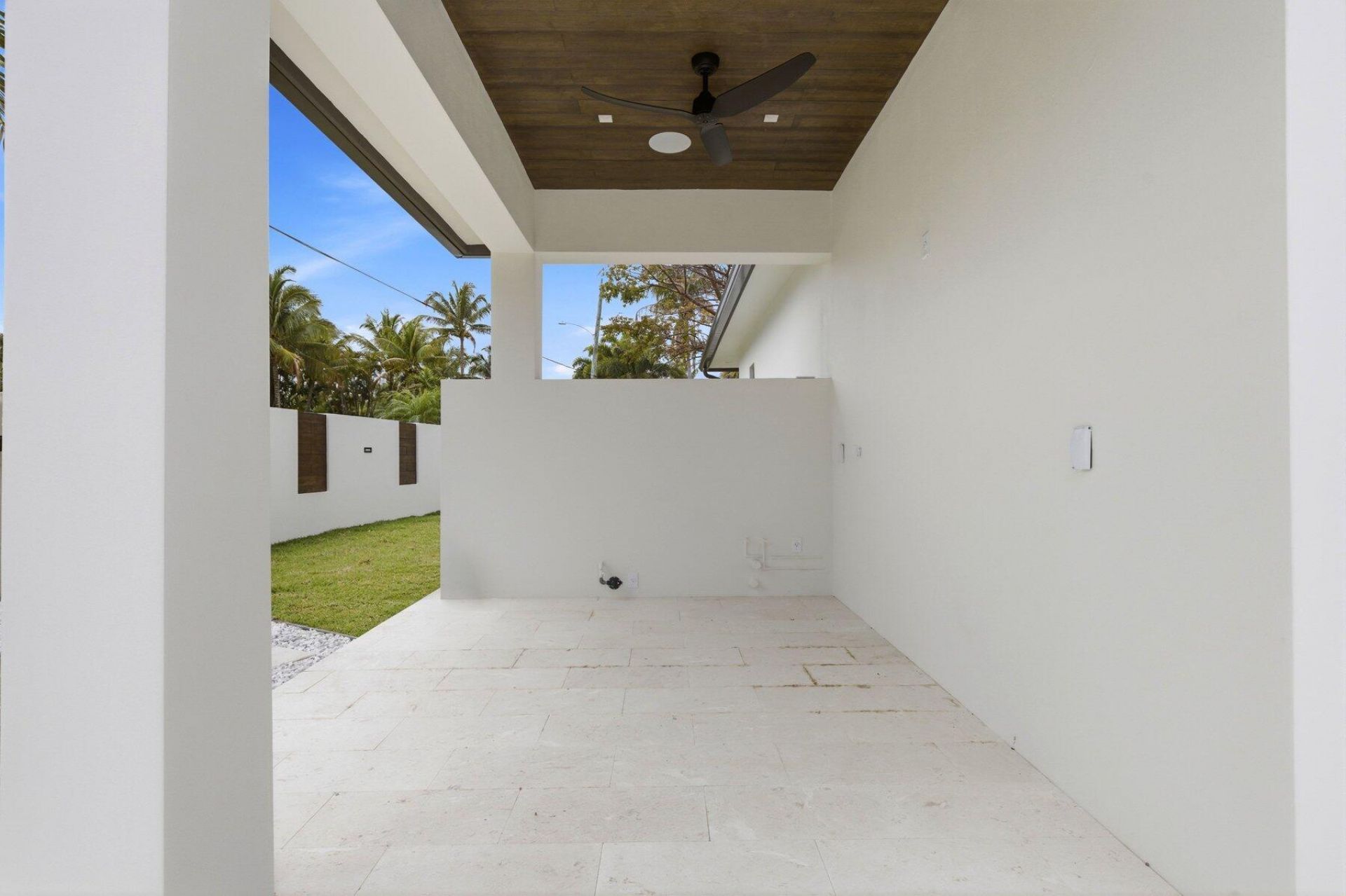 2400 NE 26th Avenue, Fort Lauderdale, FL 33305 Photo
