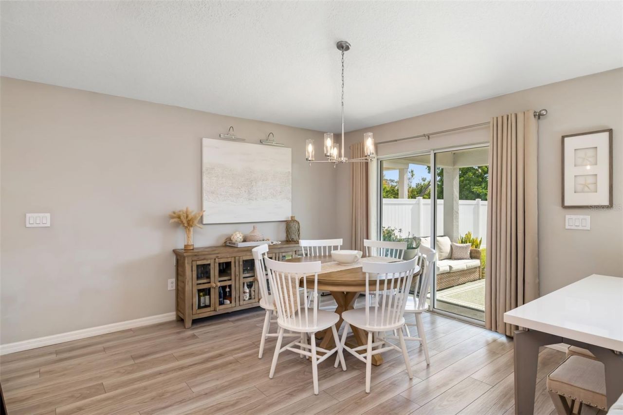 3565 74th Avenue Circle E, Sarasota, FL 34243 Photo