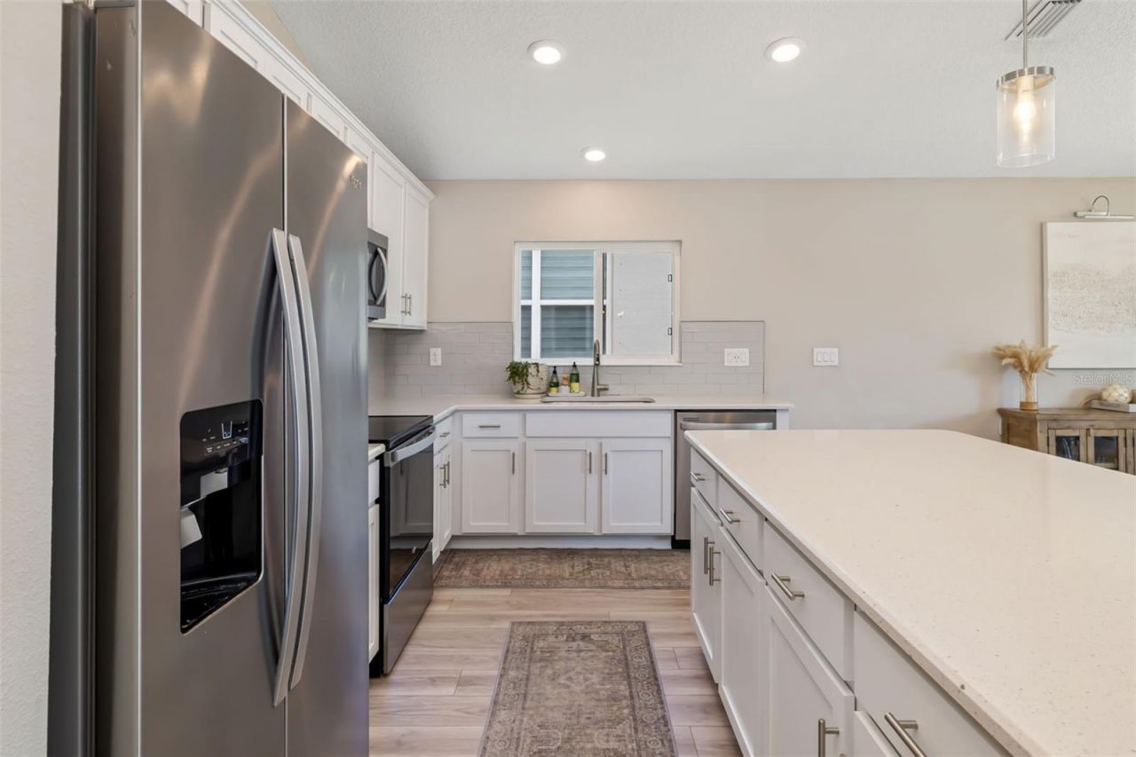 3565 74th Avenue Circle E, Sarasota, FL 34243 Photo