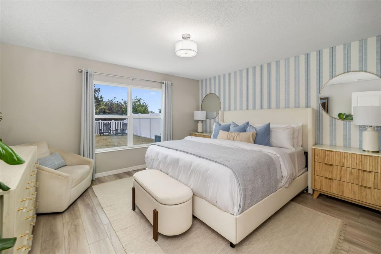 3565 74th Avenue Circle E, Sarasota, FL 34243 Photo