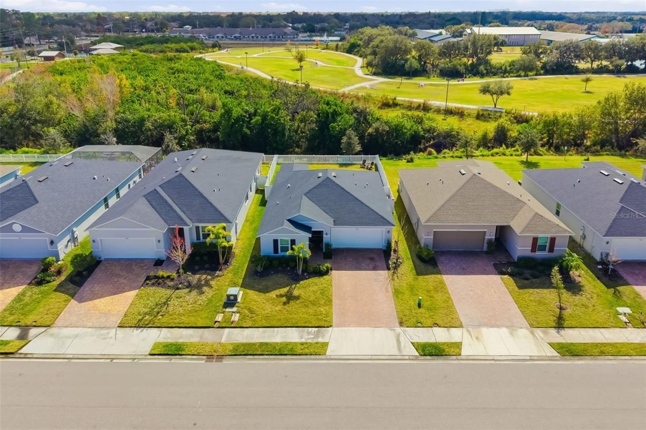 3565 74th Avenue Circle E, Sarasota, FL 34243 Photo