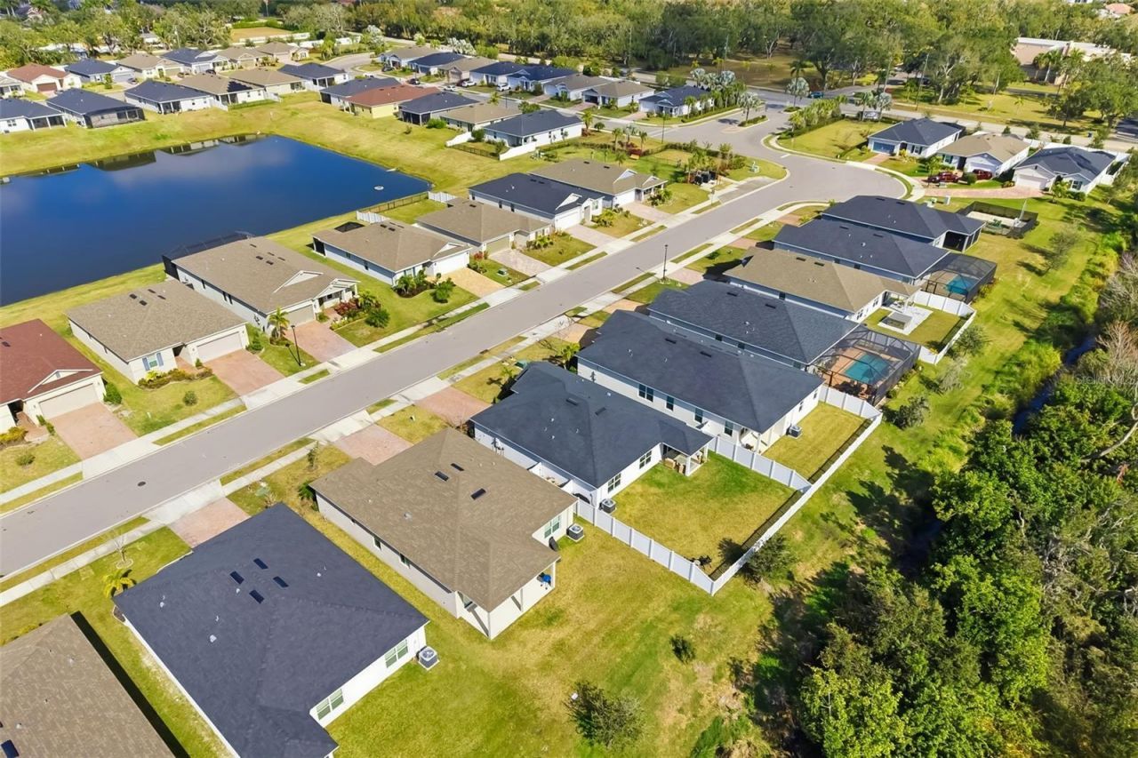 3565 74th Avenue Circle E, Sarasota, FL 34243 Photo