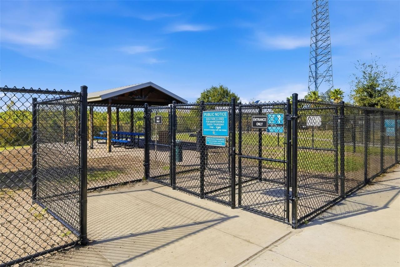 3565 74th Avenue Circle E, Sarasota, FL 34243 Photo