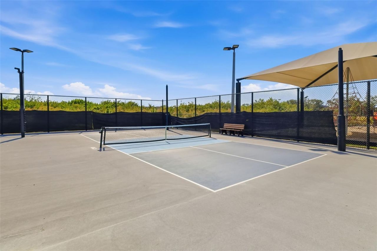 3565 74th Avenue Circle E, Sarasota, FL 34243 Photo