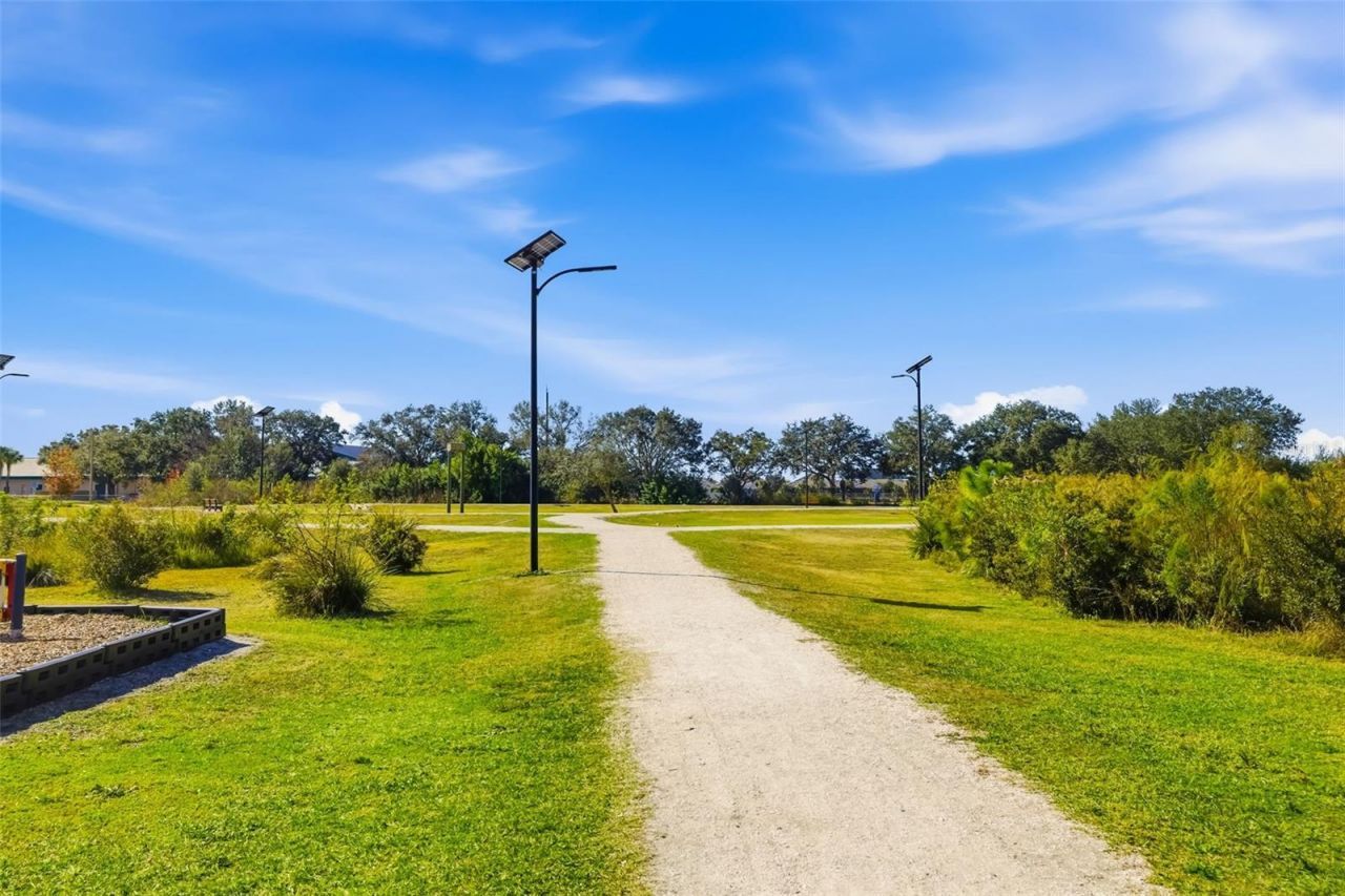 3565 74th Avenue Circle E, Sarasota, FL 34243 Photo