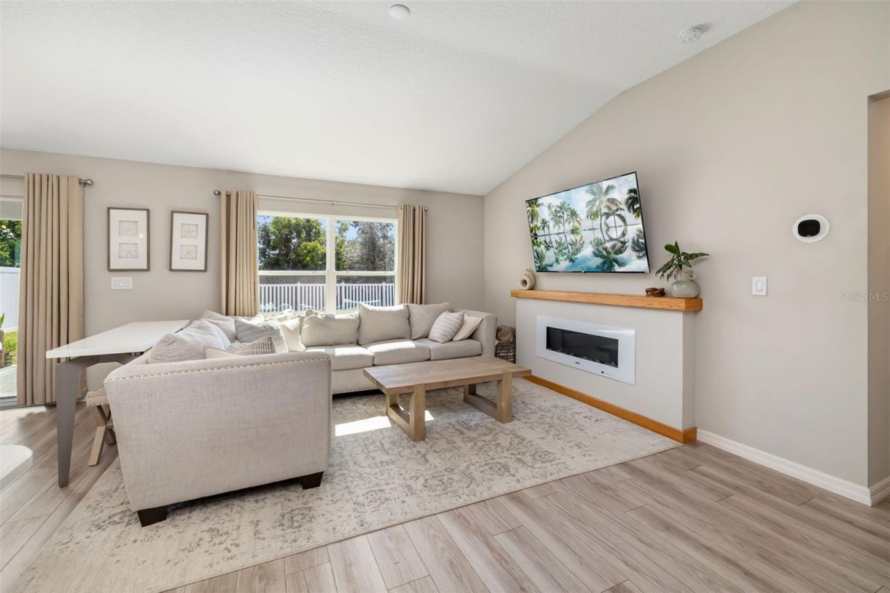 3565 74th Avenue Circle E, Sarasota, FL 34243 Photo