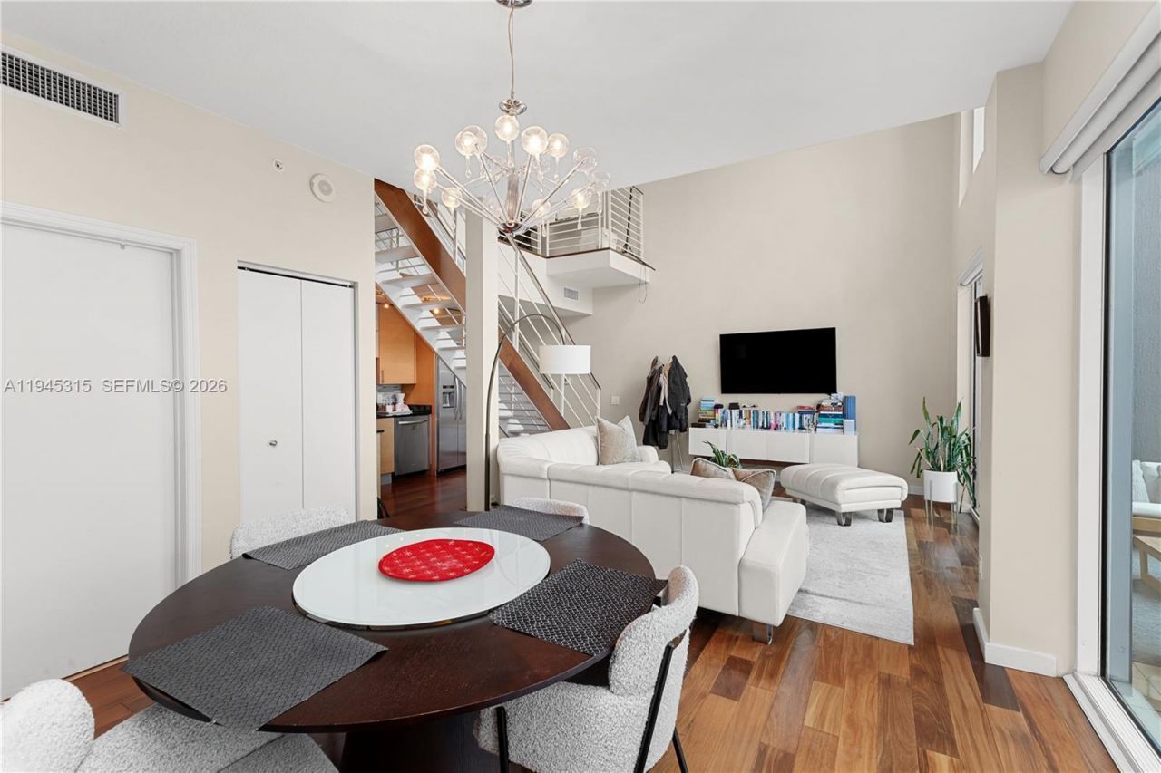 60 SW 13th St, Unit 5012, Miami, FL 33130 Photo