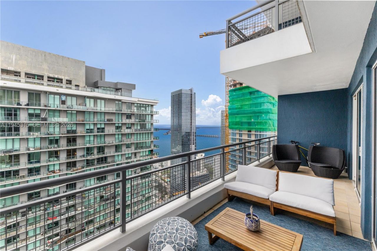 60 SW 13th St, Unit 5012, Miami, FL 33130 Photo