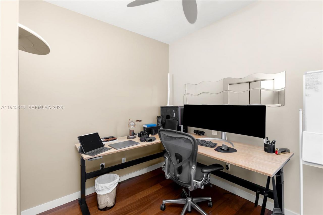 60 SW 13th St, Unit 5012, Miami, FL 33130 Photo