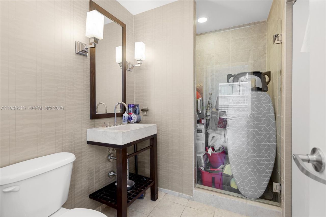 60 SW 13th St, Unit 5012, Miami, FL 33130 Photo