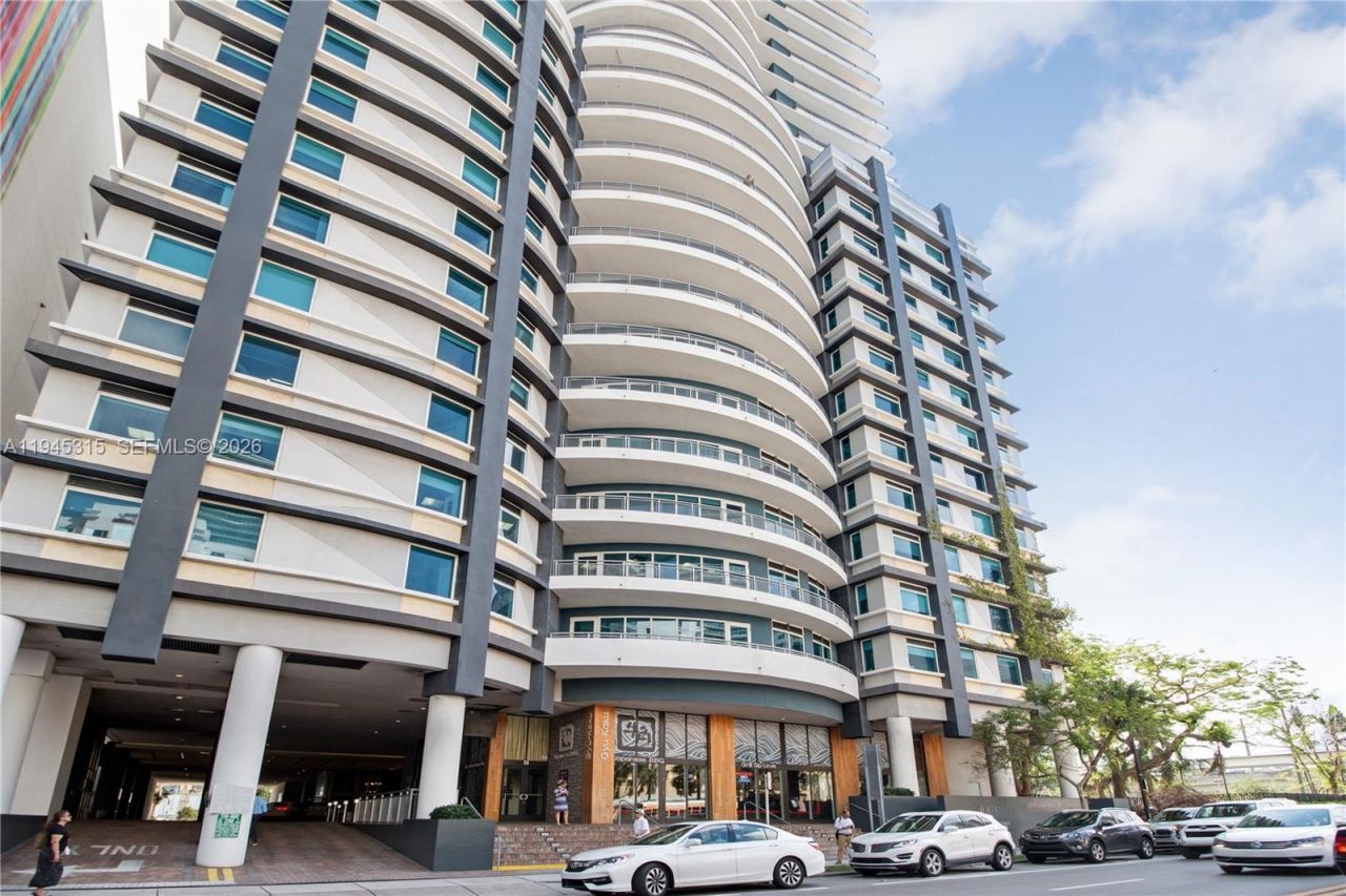 60 SW 13th St, Unit 5012, Miami, FL 33130 Photo