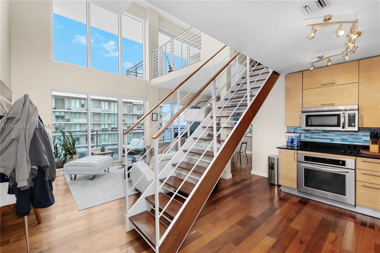 60 SW 13th St, Unit 5012, Miami, FL 33130 Photo