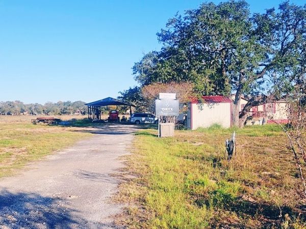 375 CR 6723, San Antonio, TX 78059
