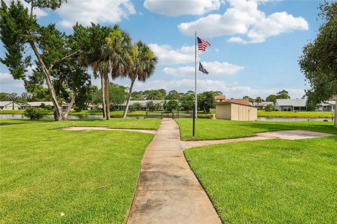 102 Golf Club Drive, New Smyrna Beach, FL 32168 Photo