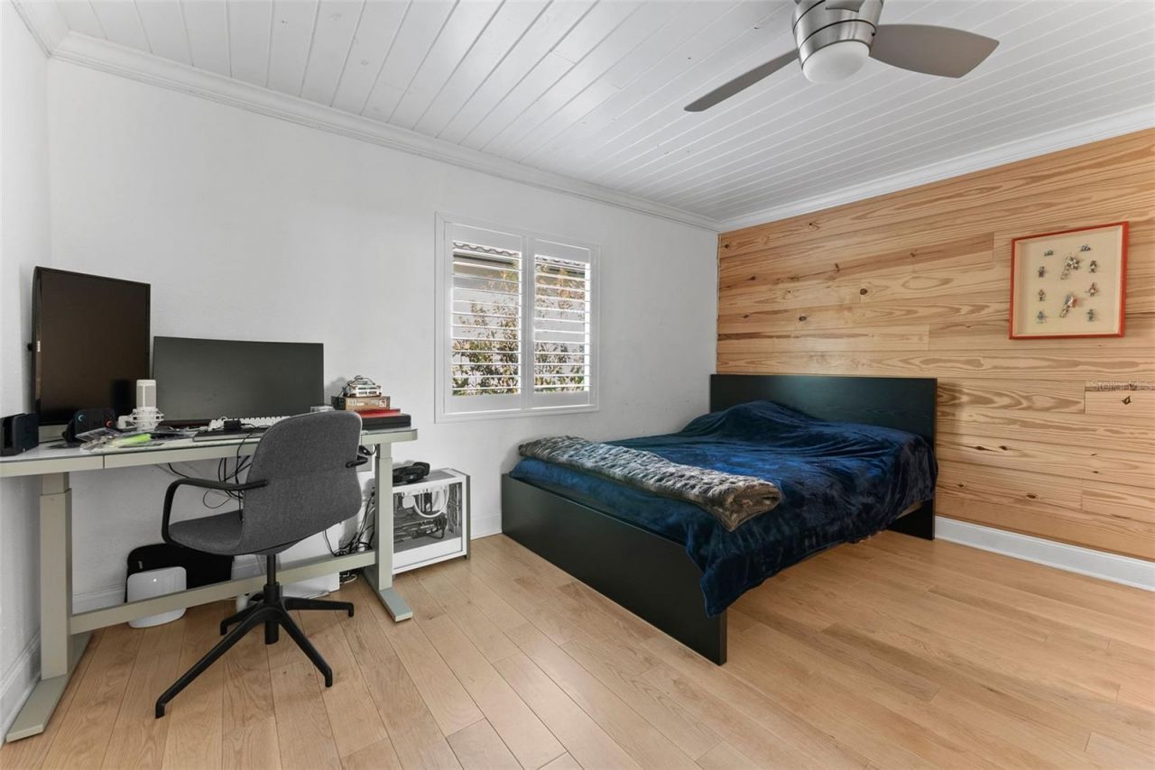 1740 S Orange Avenue, Sarasota, FL 34239 Photo